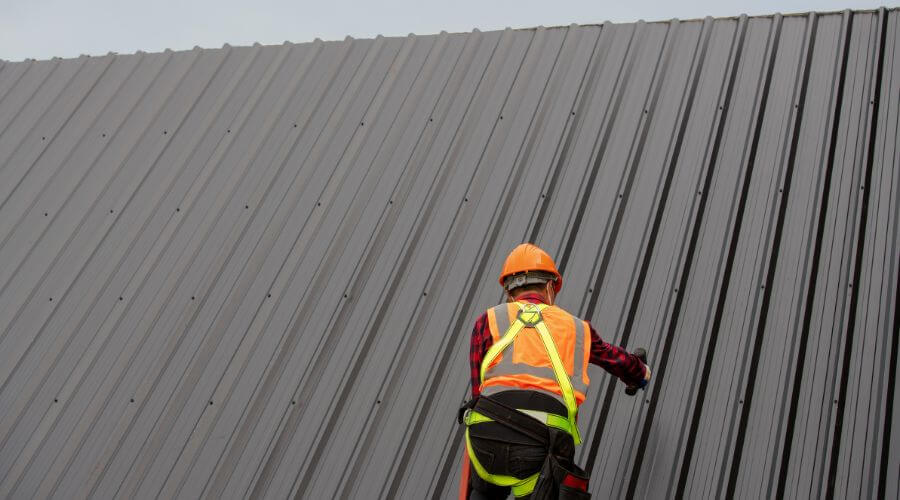 Expert Emergency Roof Repairs services in Abingdon, IL